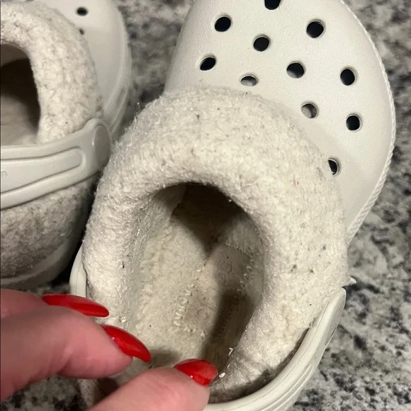 CROCS Kids Fuzzy Lined Slippers - Cream - Picture 5 of 5